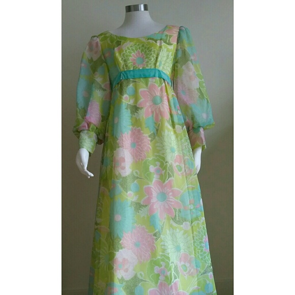 Vintage 70's Floral Maxi Dress: Emma Domb - Picture 2 of 8
